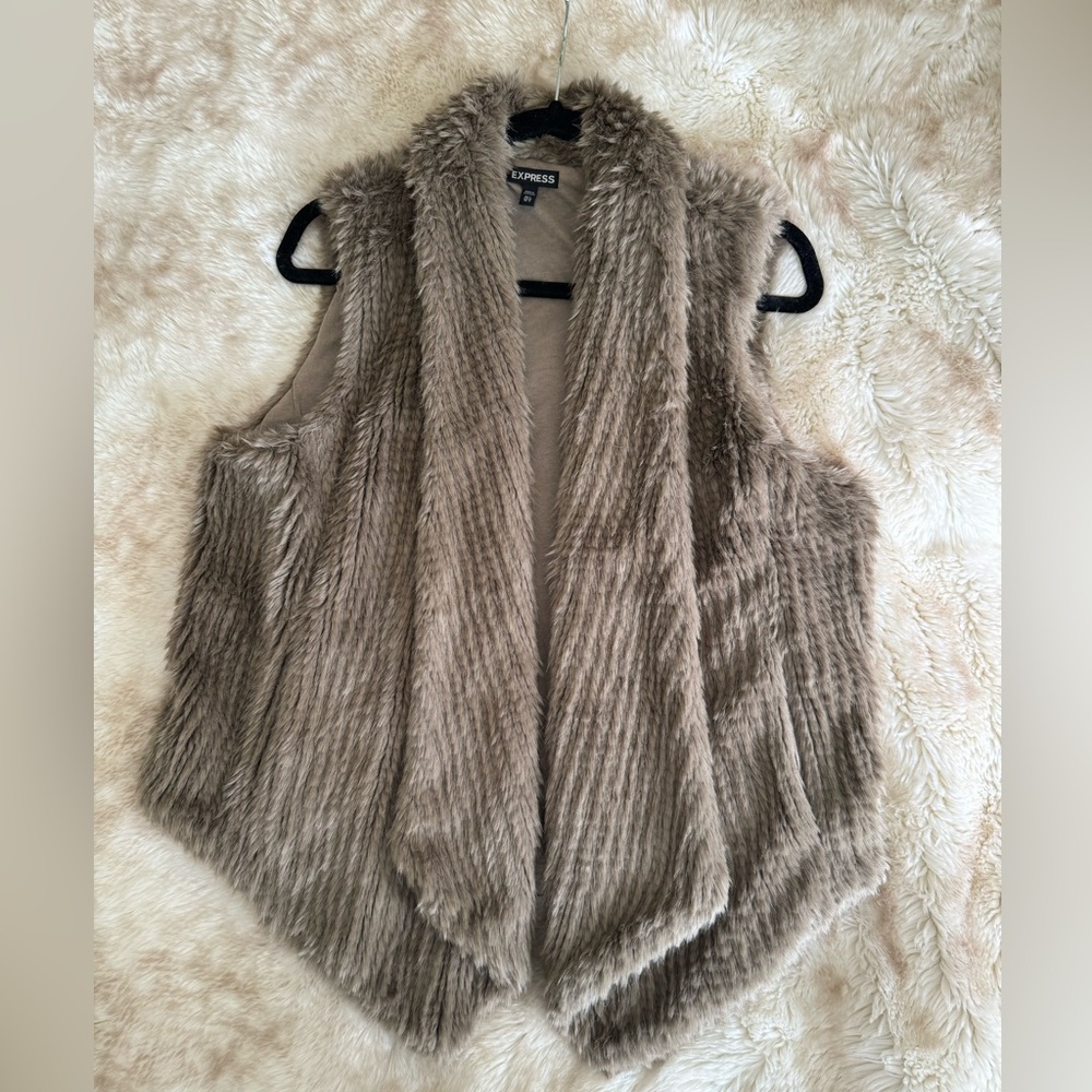 Express Faux Fur Women’s Vest